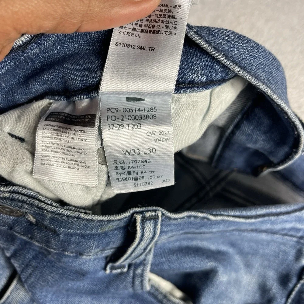 Levis 514 Mens 33x 30 Medium Wash Distressed Denim Straight Leg Jeans